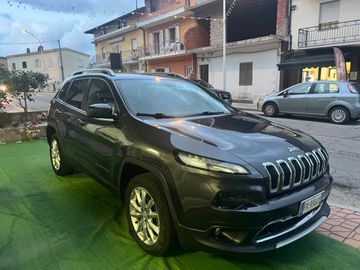 Jeep Cherokee - 2