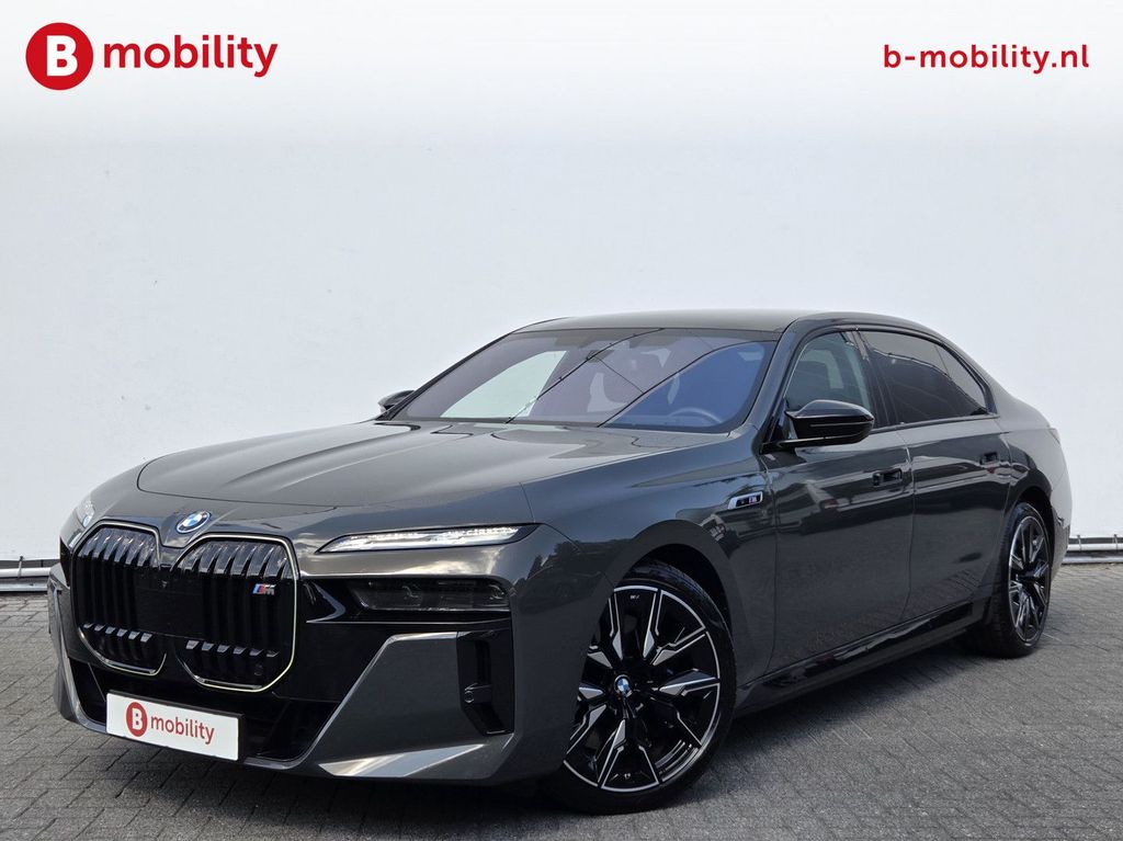 Image of BMW i7
