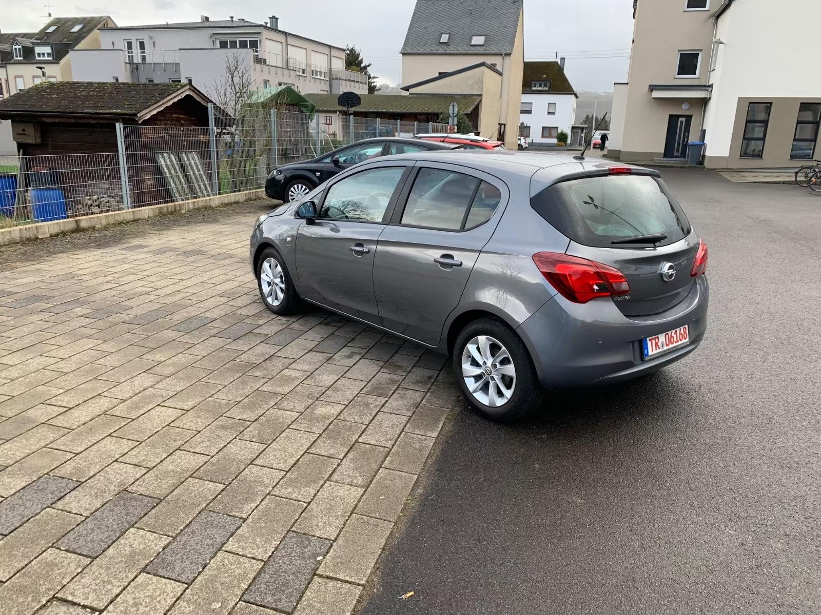Opel Corsa 1.4 drive-   -Automatik-Mit Garantie