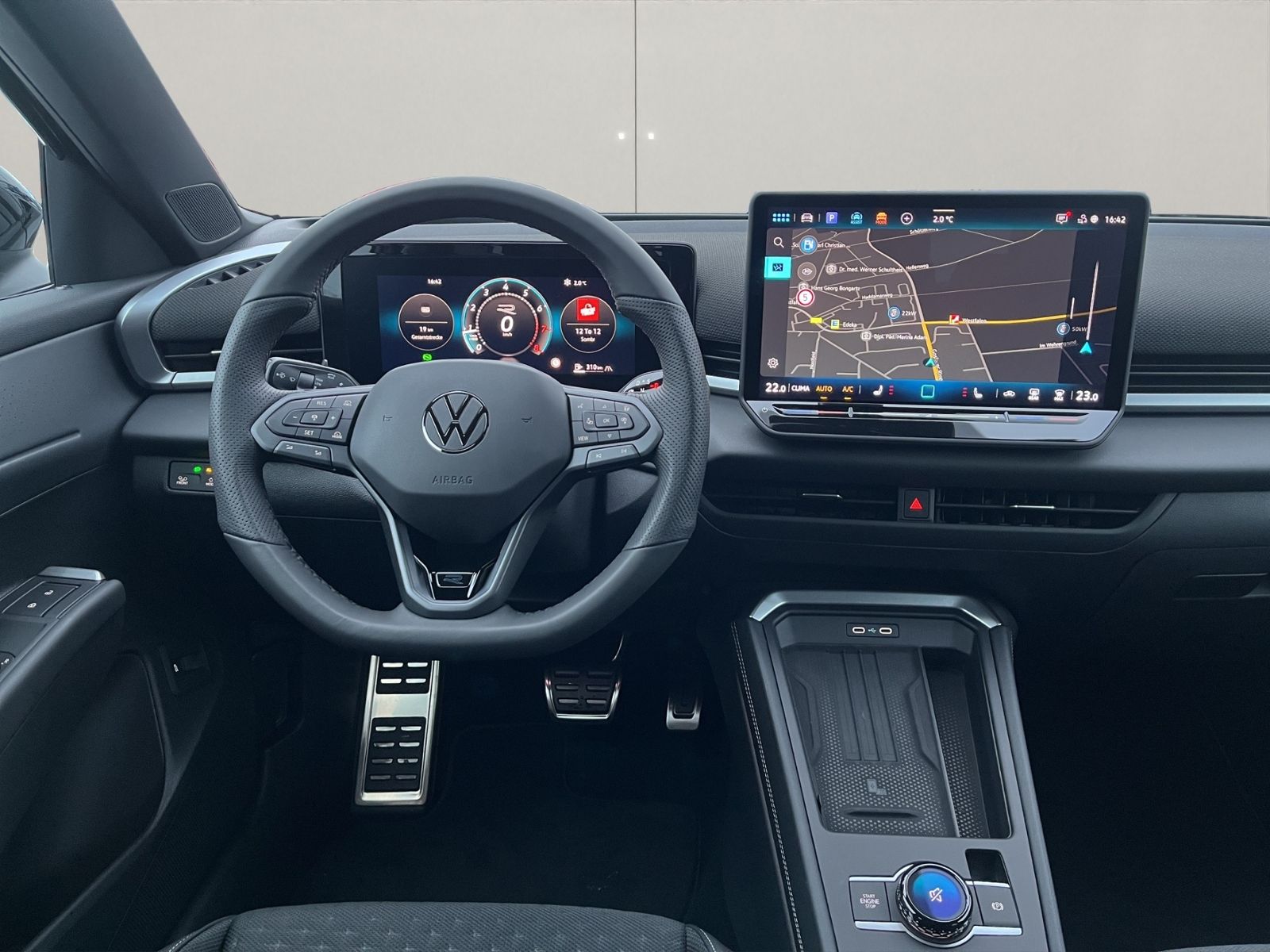 Volkswagen T-Roc - Bild 12