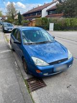 Ford Focus Sedan 1.6 TÜV 07/27 - gebrauchte Ford Focus aus dem Jahr 1999