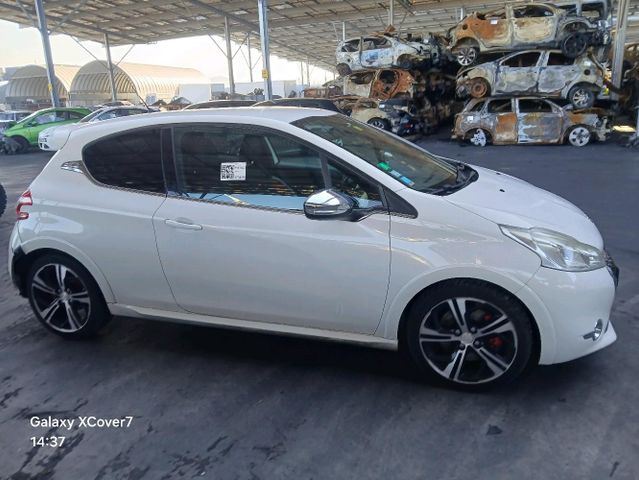 Peugeot 208 1.6 THP 200 GTI