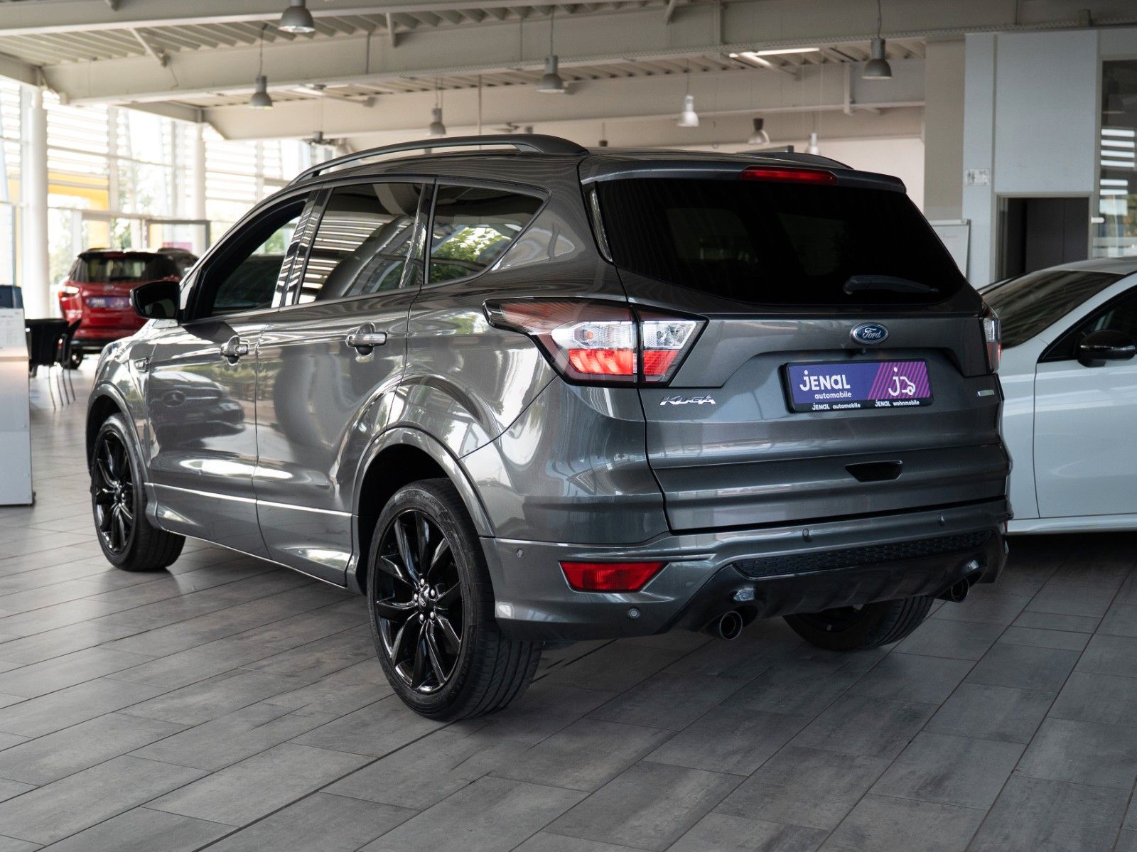 Fahrzeugabbildung Ford Kuga ST-Line WINTER-P./NAVI/KAMERA