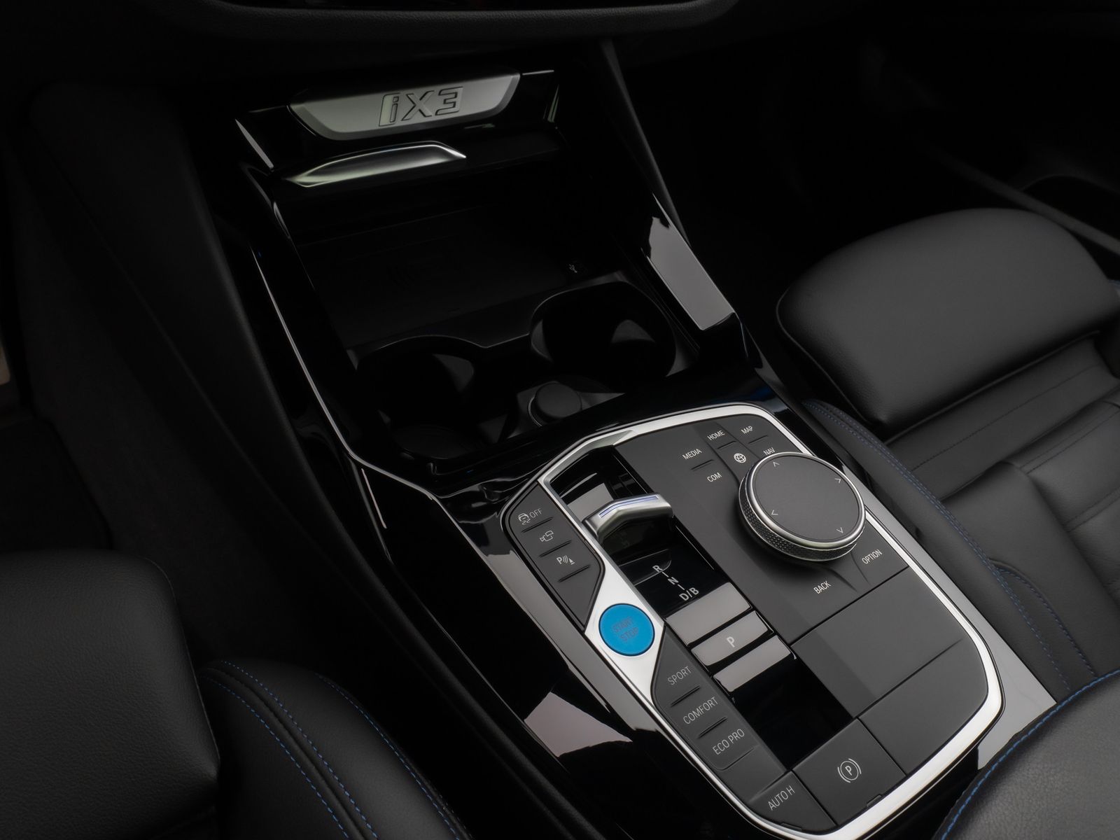 Fahrzeugabbildung BMW iX3 Impressive M Sport Pano 360°HUD DAB H/K 20"