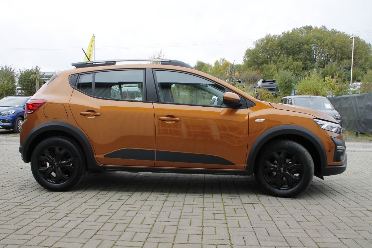Fahrzeugabbildung Dacia Sandero III Stepway Comfort