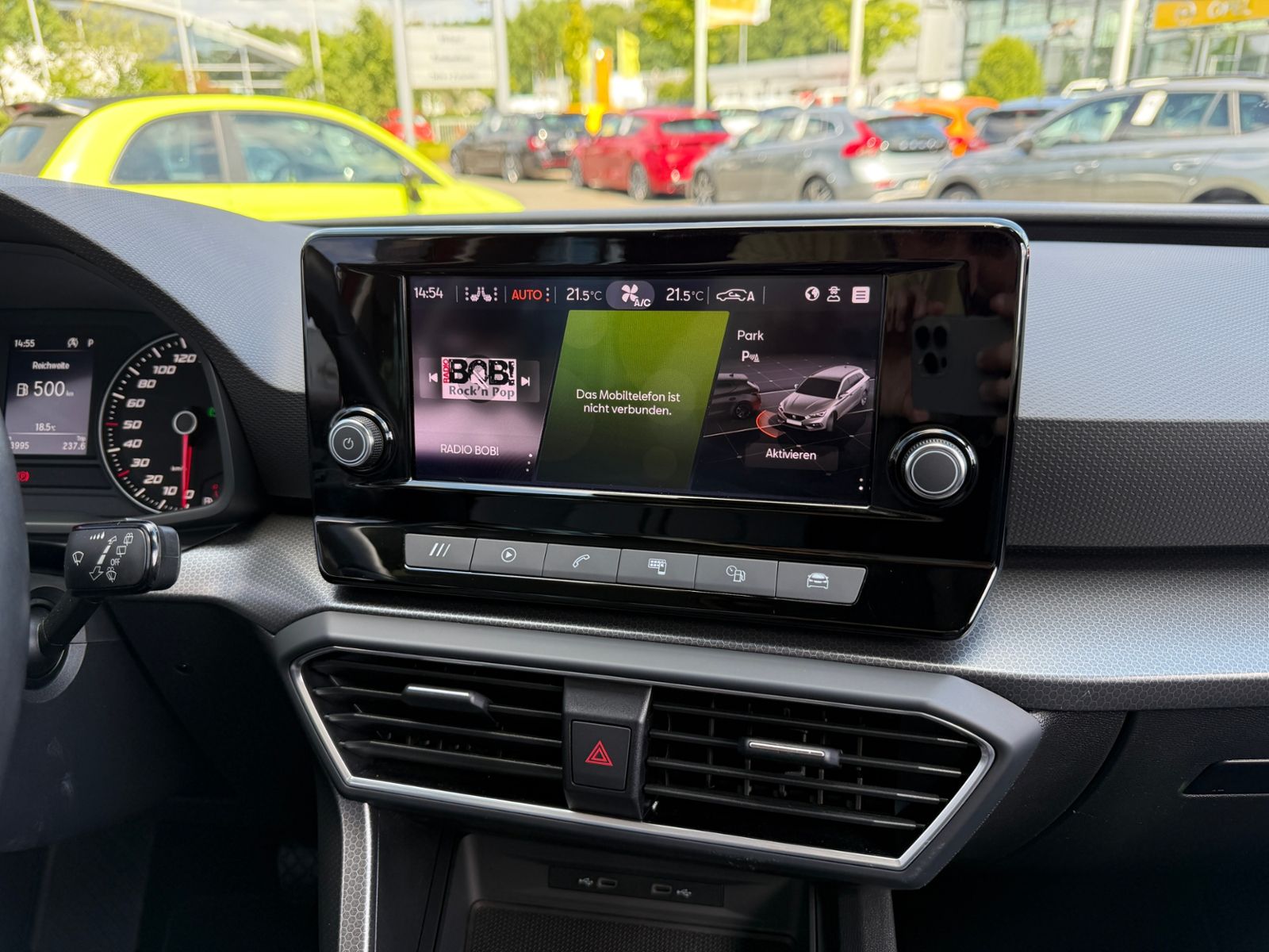 Fahrzeugabbildung SEAT Leon Sportstourer Style SHZ LED ALU