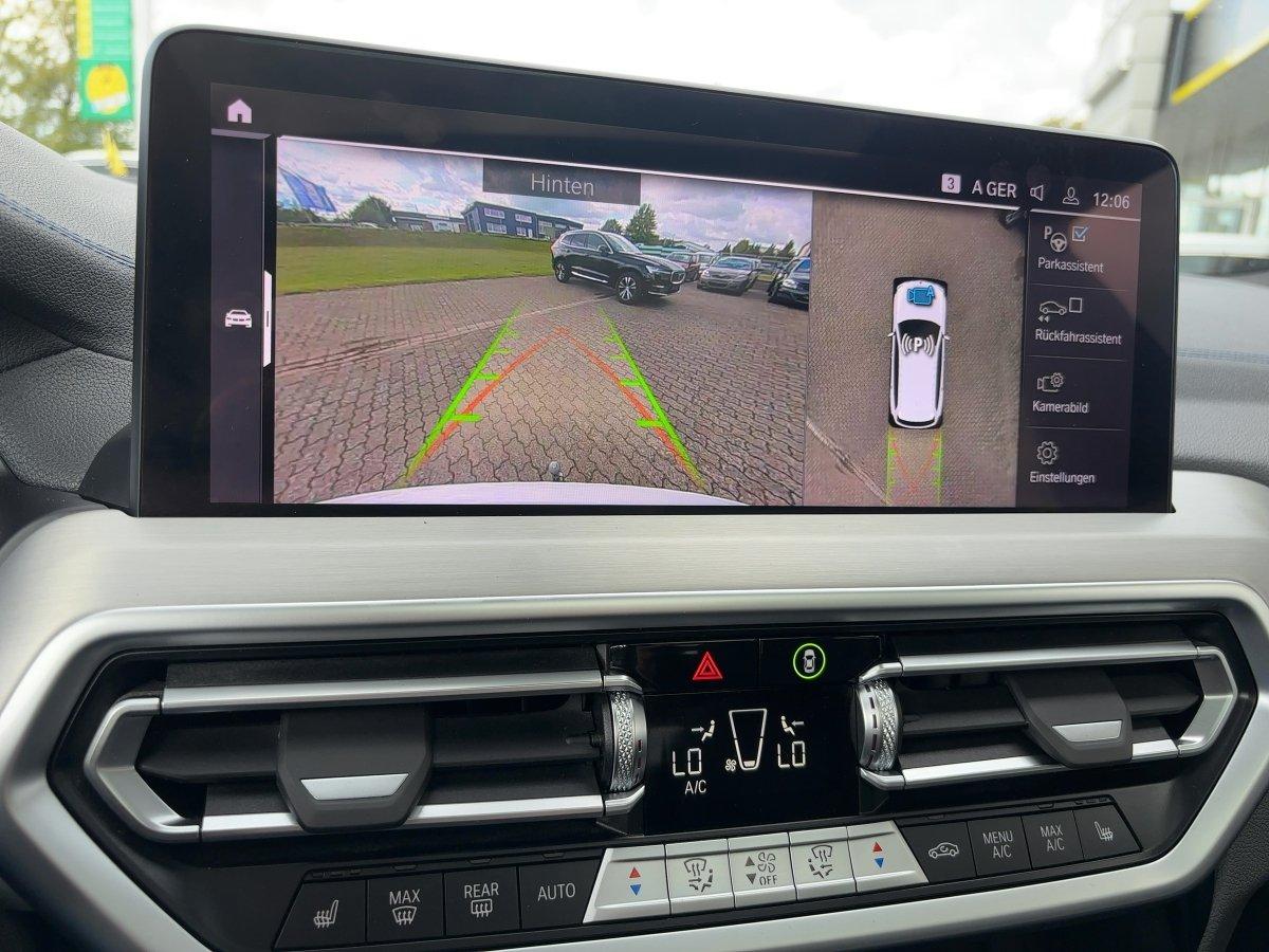 BMW iX3 Impressive AHK,AUTOM.,LED,Navi,SHZ,HUD,PDC