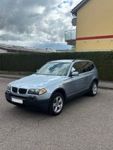 BMW X3 2.5i - - BMW X3 aus 2004: 2.5