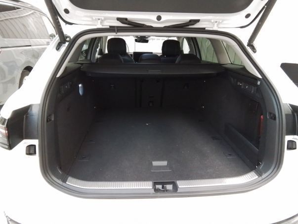 Volkswagen Passat Variant - Bild 10