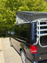 Volkswagen T5 California - Volkswagen T5 California: Van