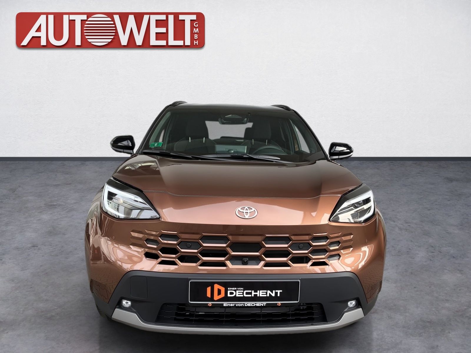 Fahrzeugabbildung Toyota Yaris Cross Lounge 1.5-l-Hybrid 360,HUD,Kamera