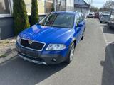 Skoda Octavia Combi Scout 4X4 - Skoda Octavia aus 2008: Kombi
