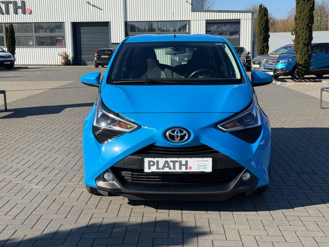 Toyota Aygo x-play club