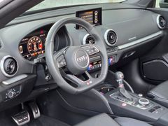AUDI S3 Cabrio 8V 2.0 TFSI 2019 quattro aus 2. Hand
