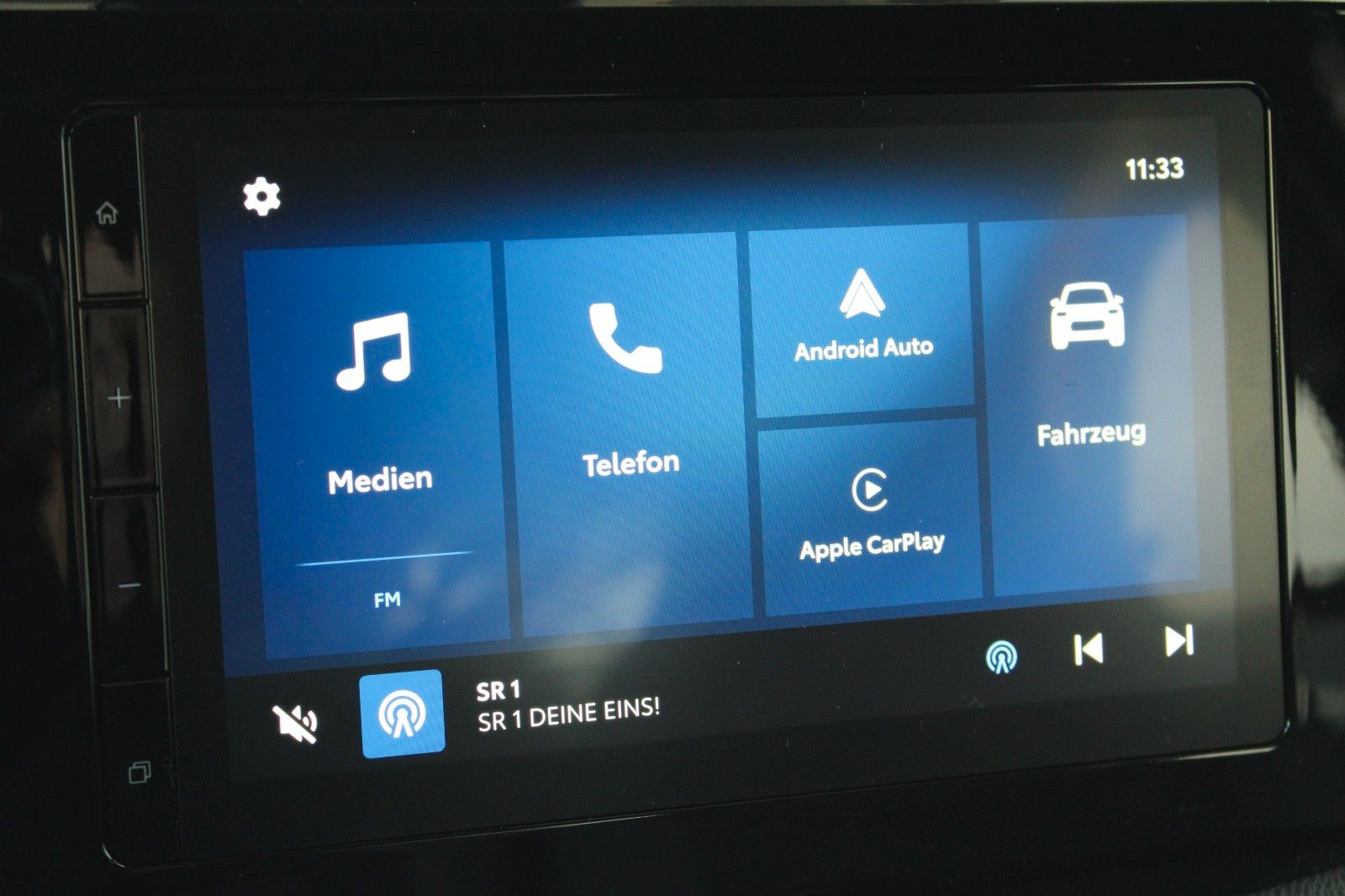 Fahrzeugabbildung Toyota Aygo X Play AUTOMATIK + Alu + AKR