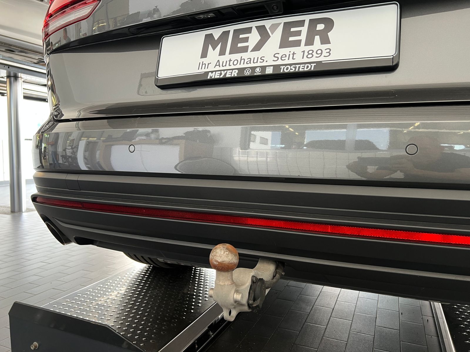 Fahrzeugabbildung Volkswagen Touareg 3.0 V6 TDI 4MOTION *Luftfederung, AHK, L