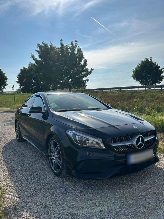 Image of Mercedes-Benz CLA 200
