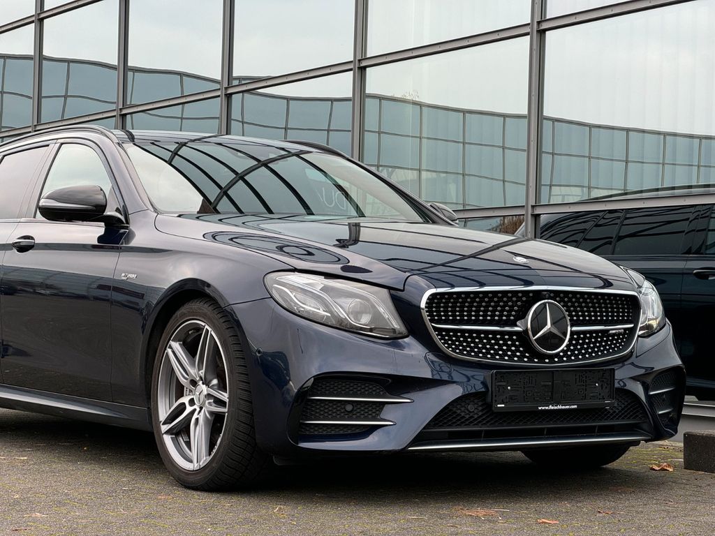 Mercedes-Benz E 43 AMG