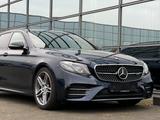 Mercedes-Benz E 43 AMG T 4Matic 360 Kamera AHK 5 Button - Mercedes-Benz E 43 AMG: Automatik