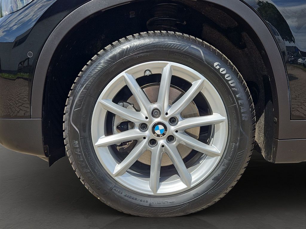 BMW X1 sDrive18d LED NAVI KAMERA SPORTSITZ 17" AHK foto 5