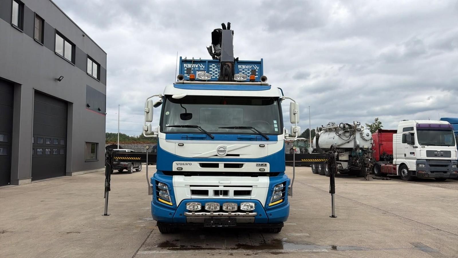 Volvo FMX 460 (BE TRUCK / EURO 6 / 8X4 / TRIDEM / WB 4