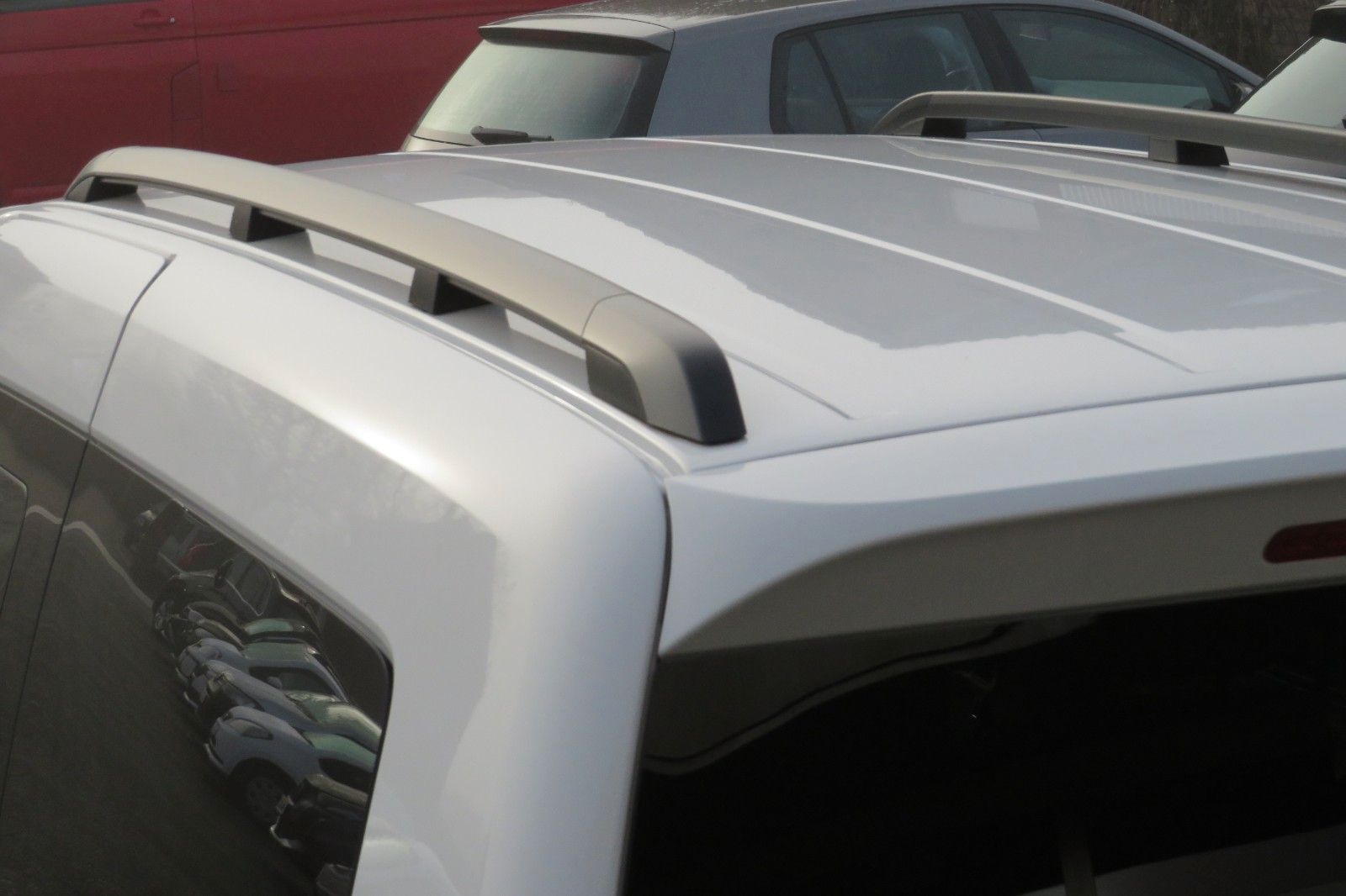 Fahrzeugabbildung Volkswagen Caddy MAXI 2.0-TDI COMFORT AHK NAVI STANDH. 1HD