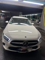 Mercedes-Benz A 220 d DCT -