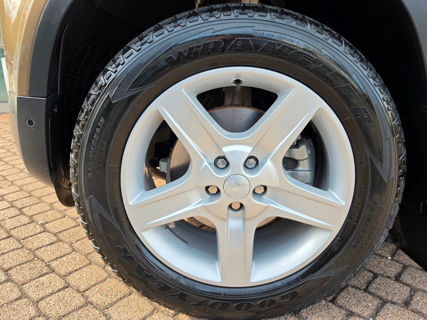 Land Rover Defender 90 D200 SE*AHK*Luftfederung*4-Pakete*Sp foto 7