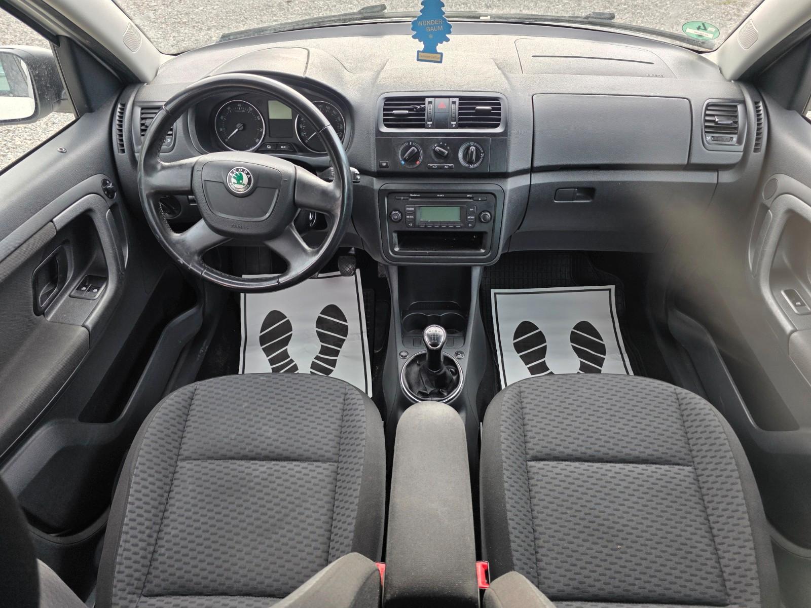 Skoda Roomster 2013 — photo 15