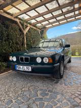 BMW E34 525i manuell - BMW 525 aus 1995: 525i
