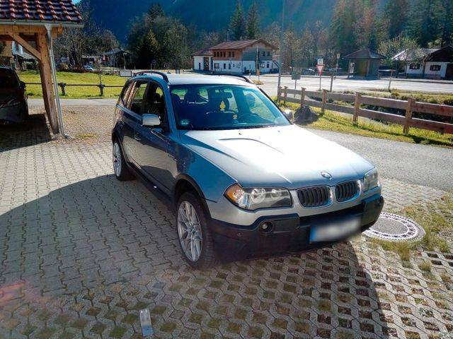 BMW X3 2.5i. E83. 6 Gang Handschalter.