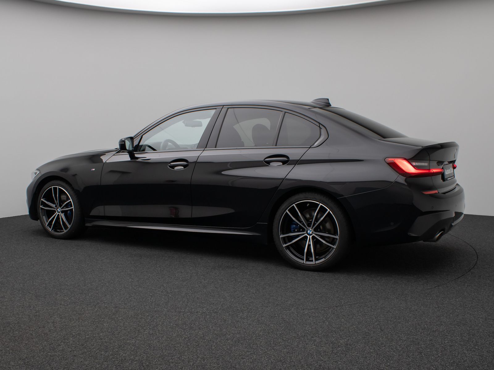 Fahrzeugabbildung BMW 330i xD M Sport Kamer DAB HiFi Stop&Go Alarm 19"