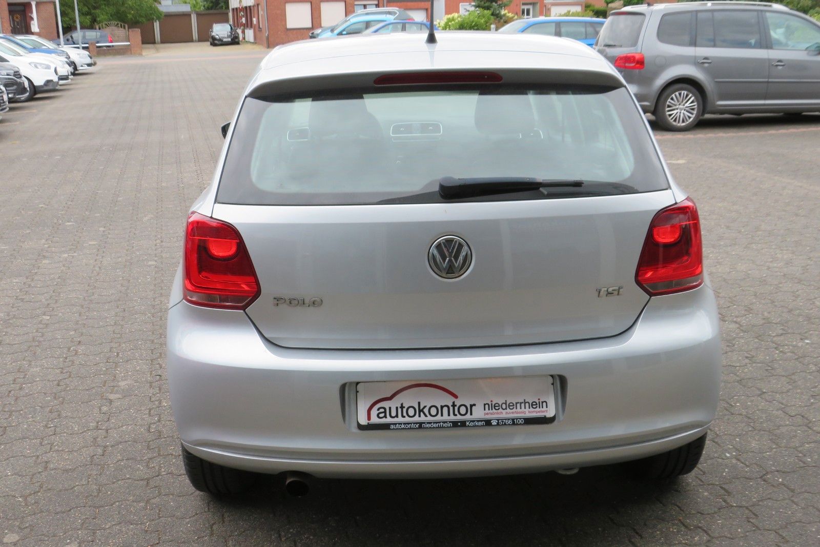 Fahrzeugabbildung Volkswagen Polo V Comfortline KLIMA RADIO SCHECKHEFT