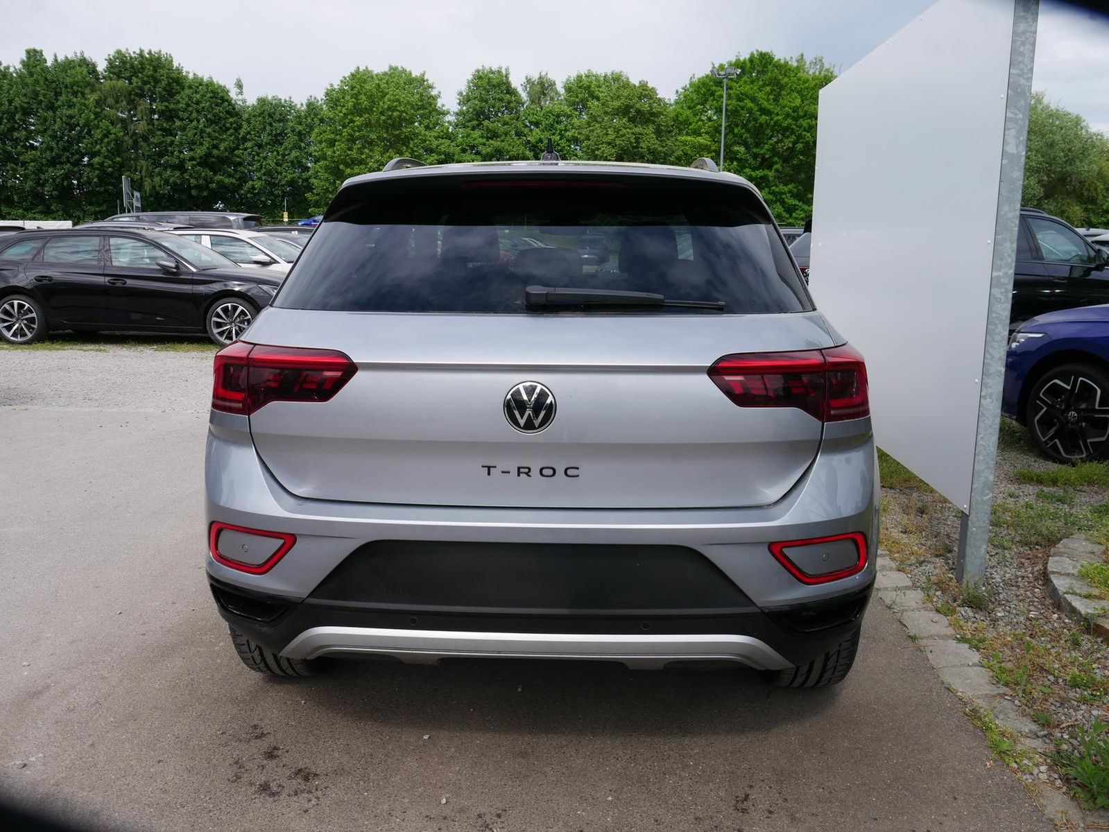 Volkswagen T-Roc Black Style 1,5 TSI DSG*AHK*ACC*MATRIX-LED imagem 3
