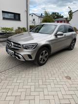 Mercedes-Benz GLC 300 d 4MATIC Autom. Luftfed. Massage AHK LED - Mercedes-Benz GLC 300 Gebrauchtwagen in Mülheim (Ruhr)