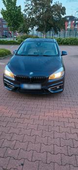 BMW Bmw 218d Actvie Tourer - BMW 218 Active Tourer in Wuppertal