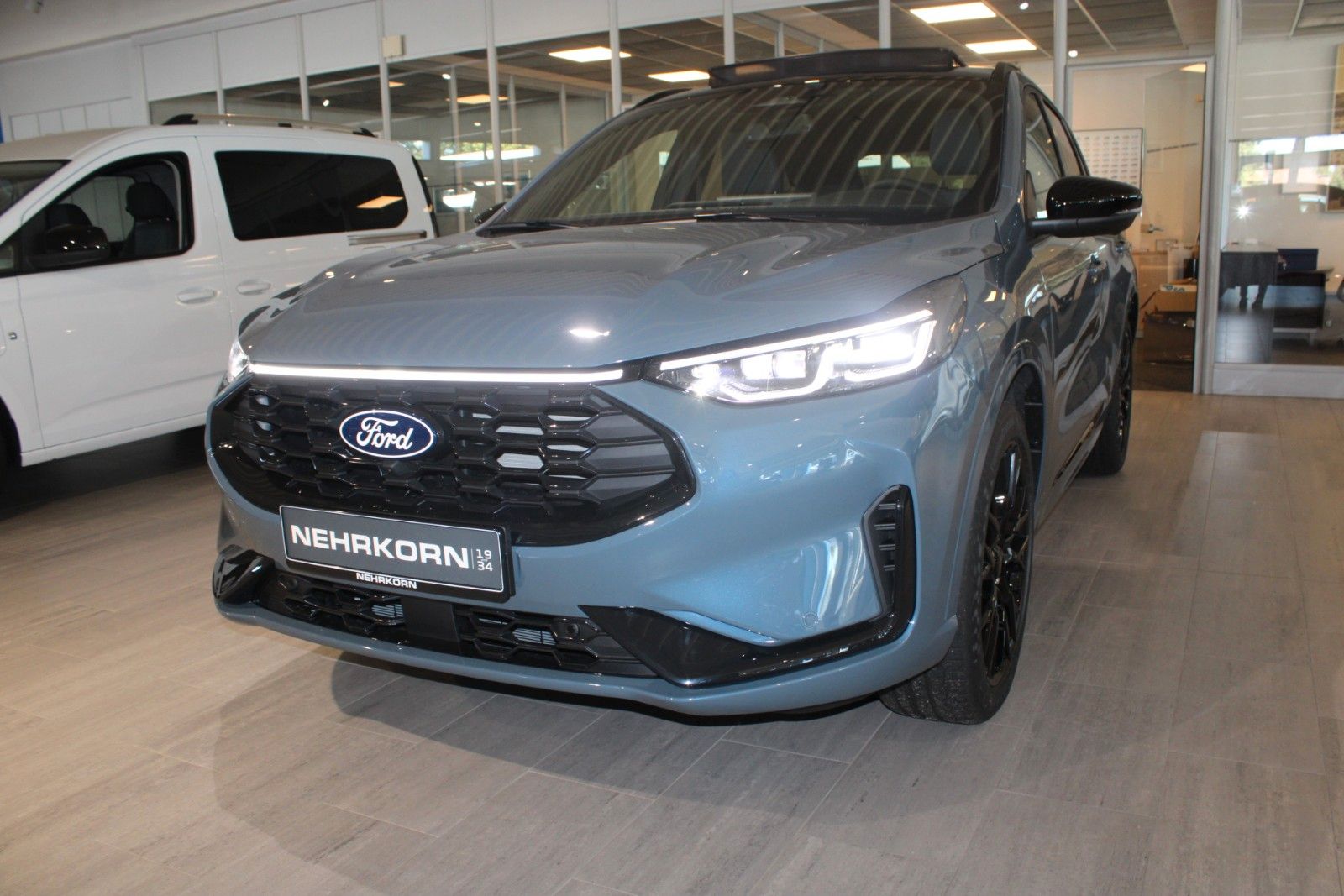 Fahrzeugabbildung Ford Kuga 2.5 Duratec FHEV BlueCruise Edition SOFORT