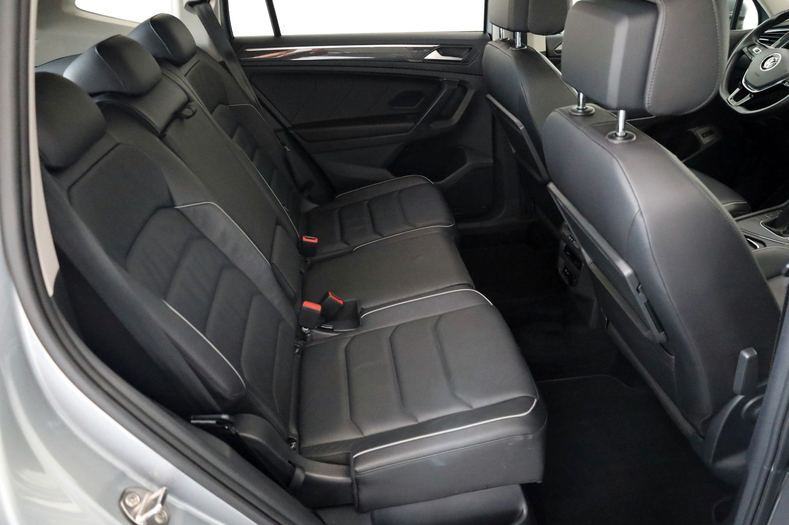 Fahrzeugabbildung Volkswagen Tiguan Allspace Highline,Navi,ACC,Panorama,AHK