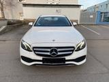Mercedes-Benz E 200 Avantgarde,Kam,LED,PDC - Mercedes-Benz E 200 in Stuttgart