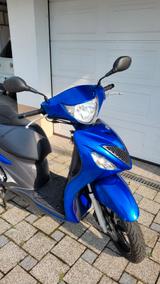 Suzuki Sixteen Roller UX 125 ccm - SUZUKI SIXTEEN 125