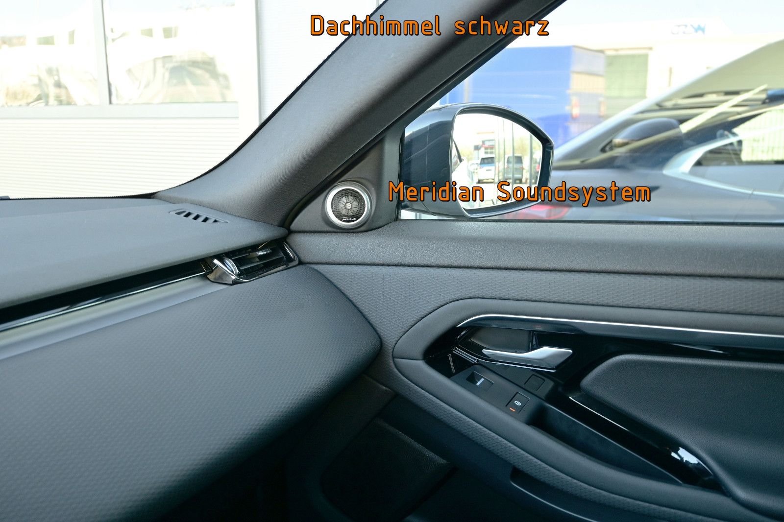 Fahrzeugabbildung Land Rover Range Rover Evoque D150 R-DYNAMIC S °AHK°PANO°ST