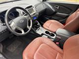 Hyundai ix35 2.0 CRDi 135 kW Style 4WD Automatik Navi - Hyundai ix35 mit Diesel-Antrieb: Automatik