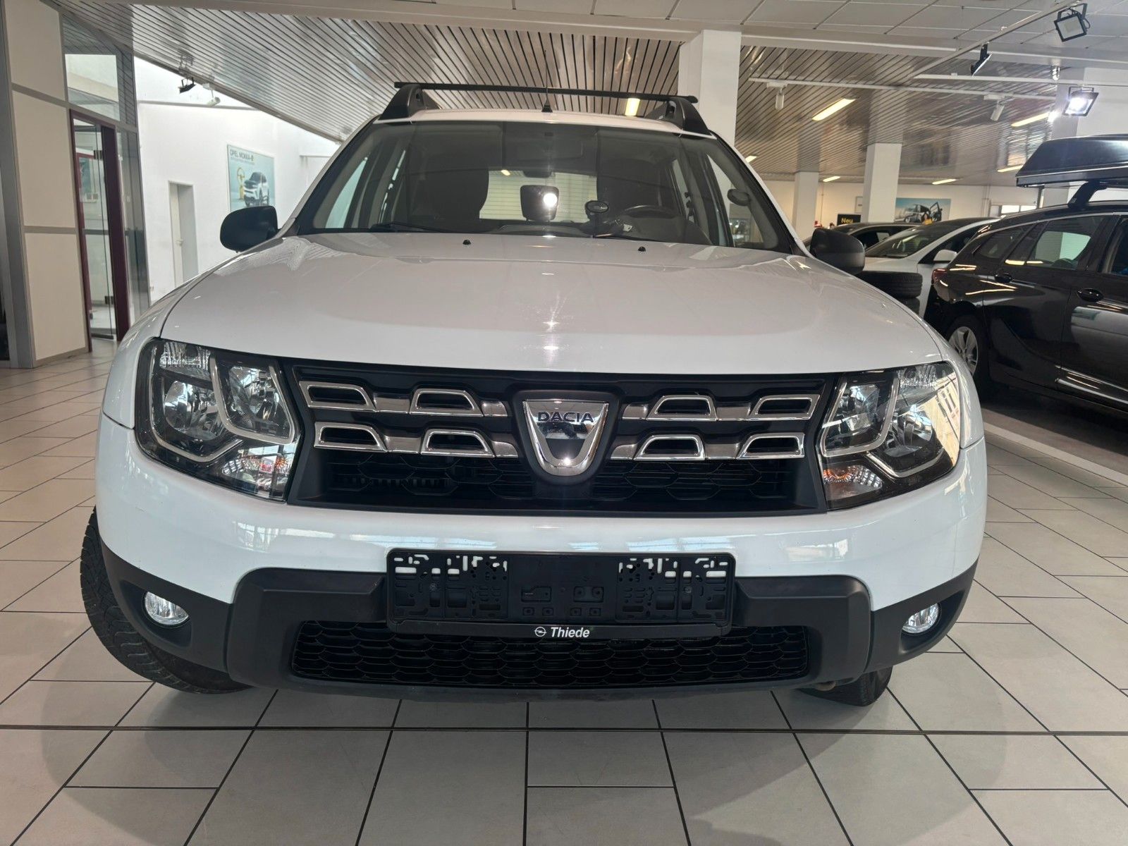 Fahrzeugabbildung Dacia Duster 1.2 92KW 2WD NAVI/ALLWETTER/5-GANG
