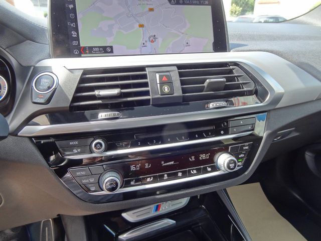 Fahrzeugabbildung BMW X3 M40i/2.Hd/AHK/Navi/Leder/Kam/21-Zoll