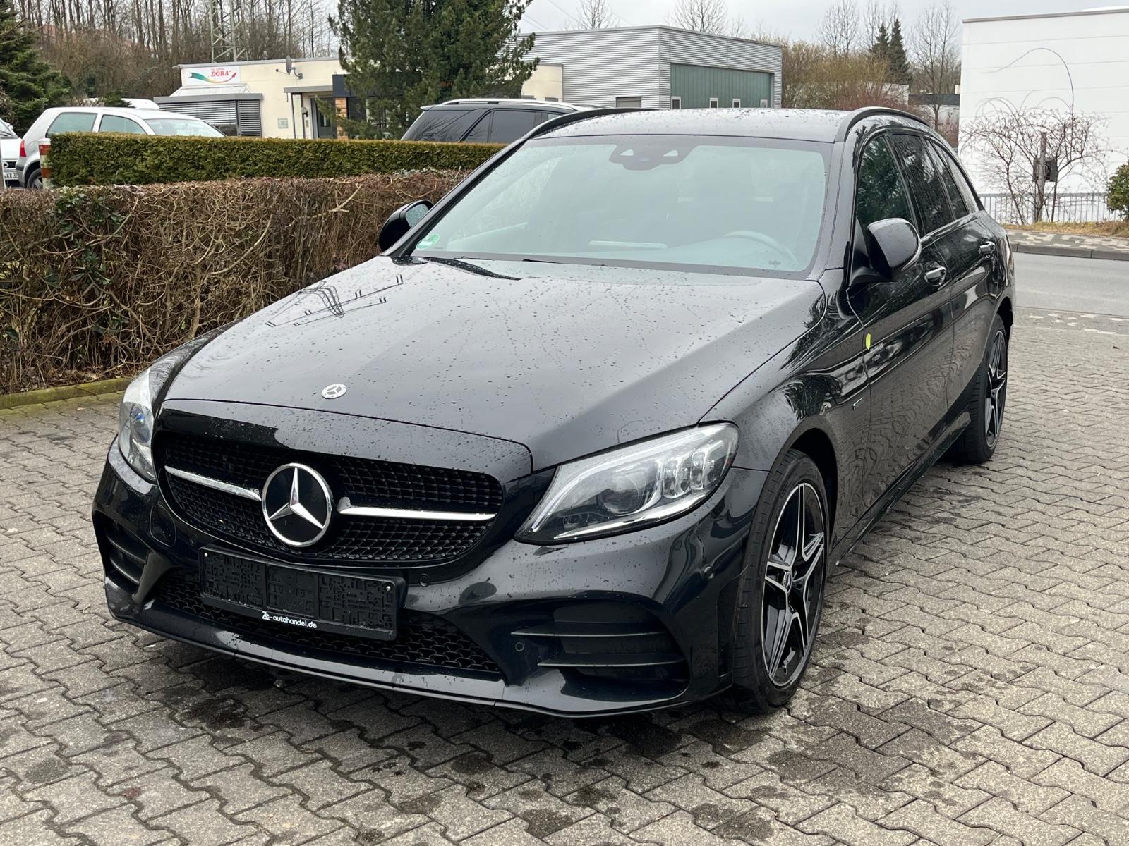 Mercedes-Benz C 300de T AMG Night Edition Distronic Kamera