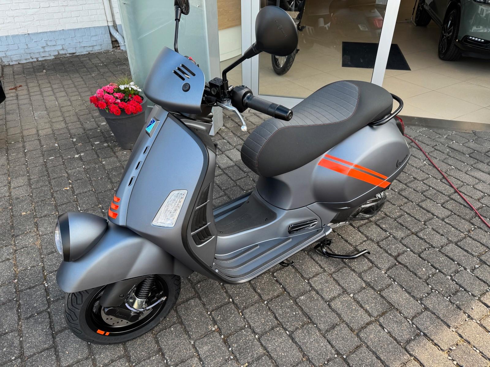 Vespa GTV 310 E5+ ABS Grau Matt