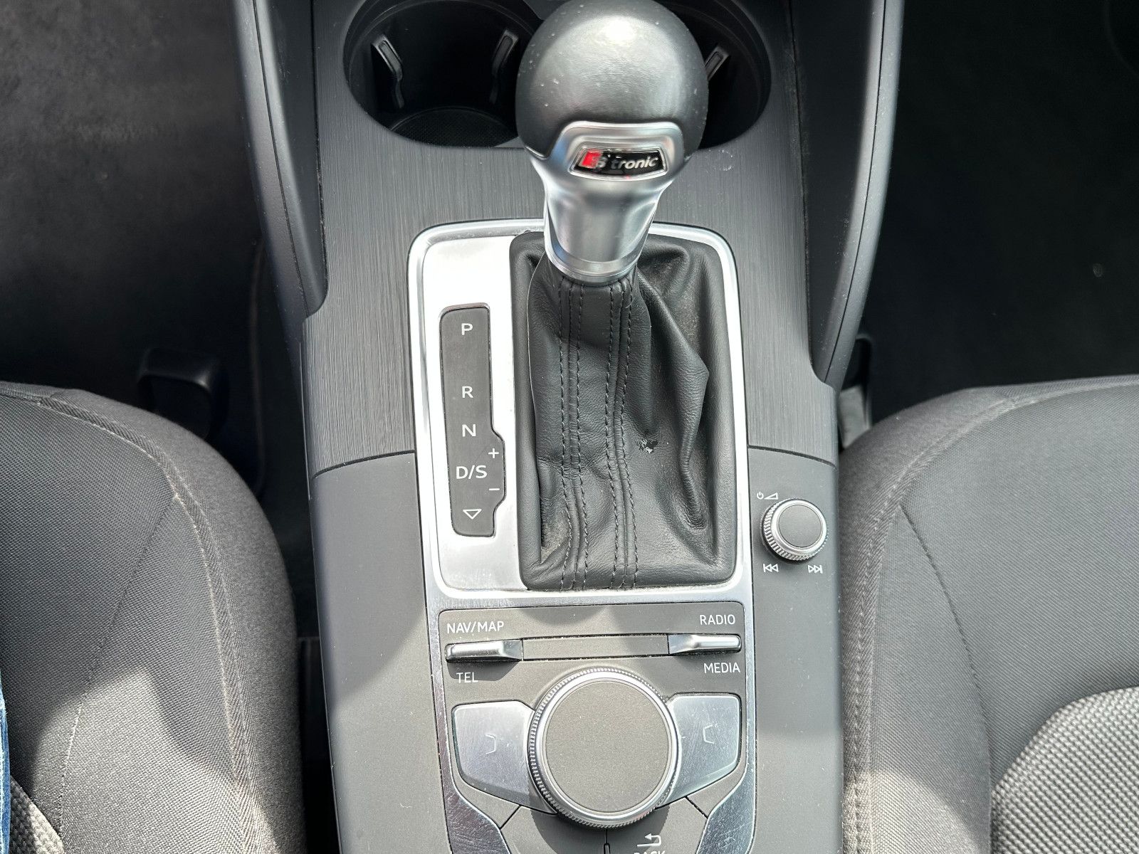 Audi A3 Sportback 30 TDI*AUTOMATIK*NAVI*PDC* foto 12