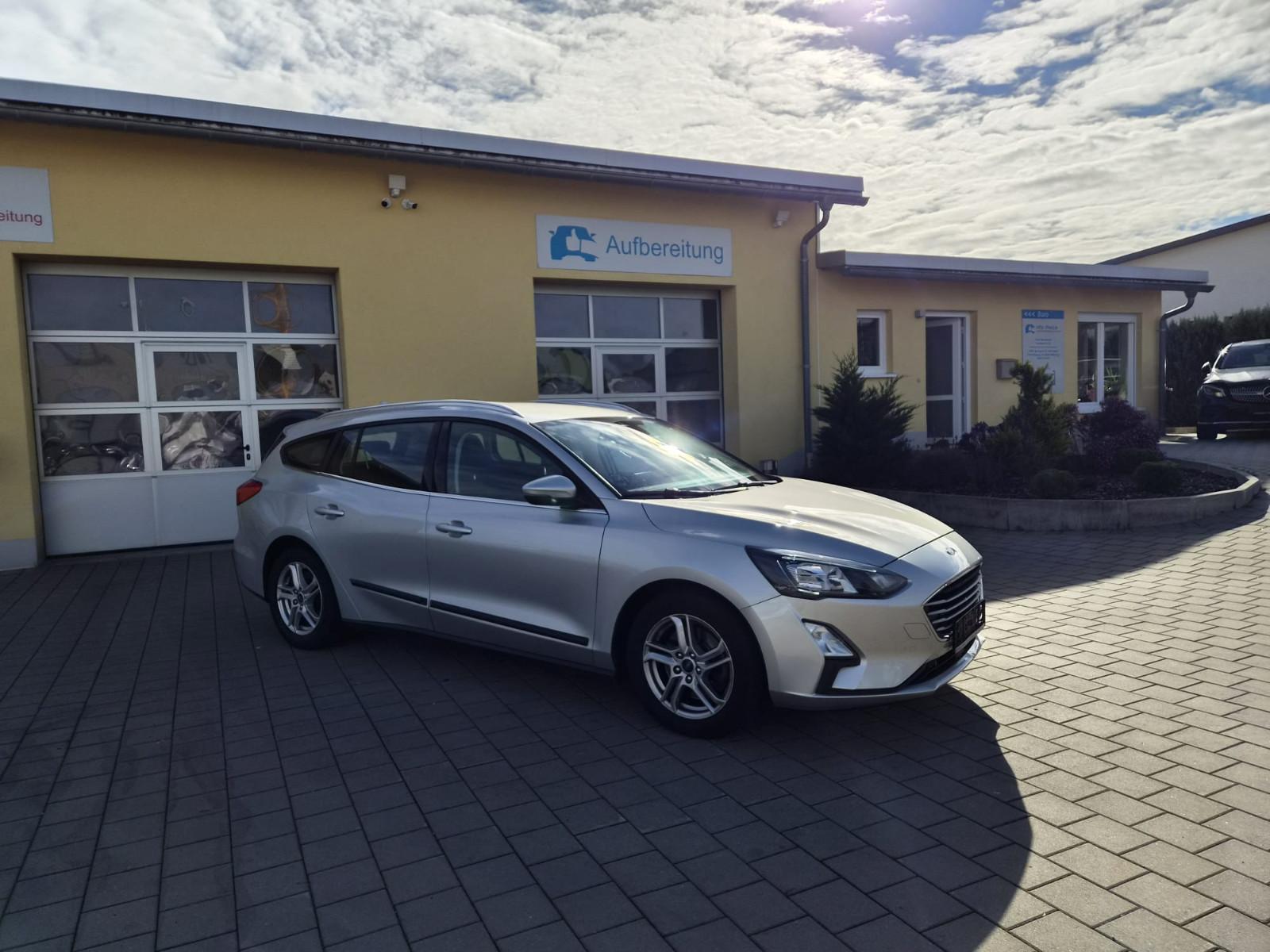 Ford Focus Turnier*1 Hand*Android*Navi*Standheizung*