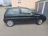 Lancia Ypsilon 1.2 Cosmopolitan 2002 Cosmopolitan - Lancia Ypsilon aus 2003