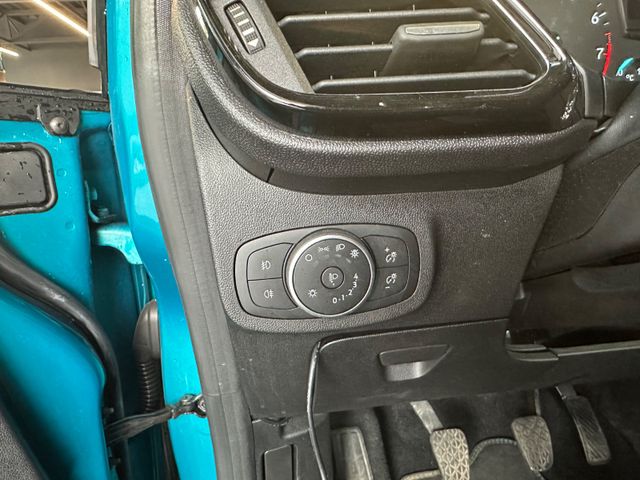 Ford Fiesta Titanium *Export*